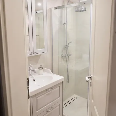 Apartament Kehrein Am Stadtwald 60qm Mit Garten, Balkon Und Parkplatz Krefeld