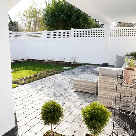 Kehrein Am Stadtwald 60qm Mit Garten, Balkon Und Parkplatz Krefeld