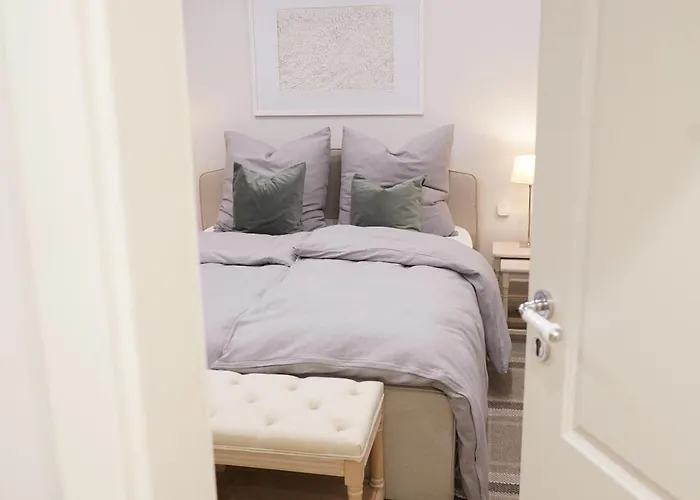 Kehrein Am Stadtwald 60qm Mit Garten, Balkon Und Parkplatz